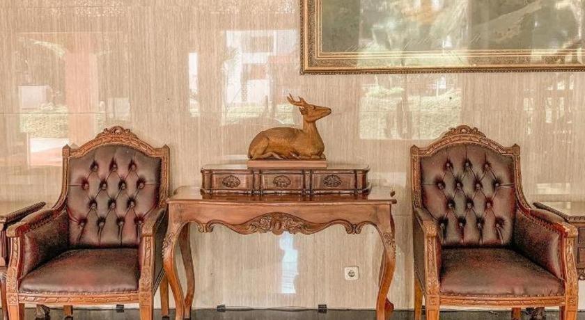 Rizen Padjadjaran Hotel Богор Экстерьер фото