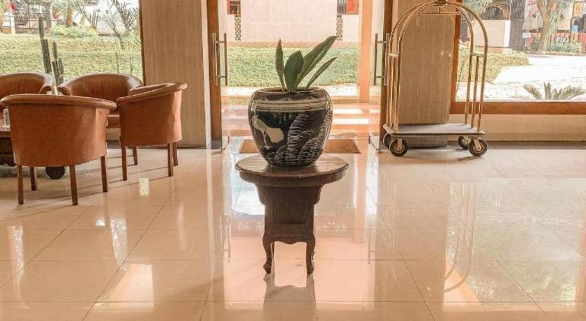 Rizen Padjadjaran Hotel Богор Экстерьер фото
