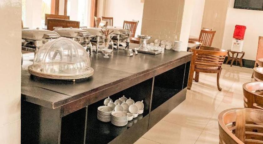 Rizen Padjadjaran Hotel Богор Экстерьер фото